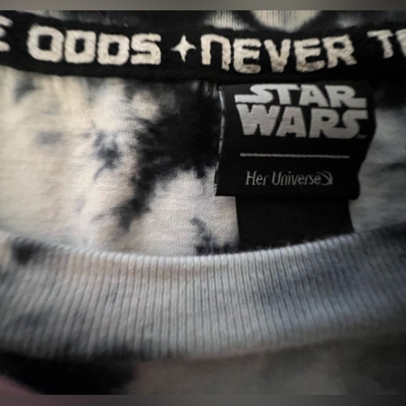 STAR WARS (DISNEY) TIE DYE PULLOVER SHIRT BY HER UNIVERSE. SIZE LARGE. - Picture 8 of 9